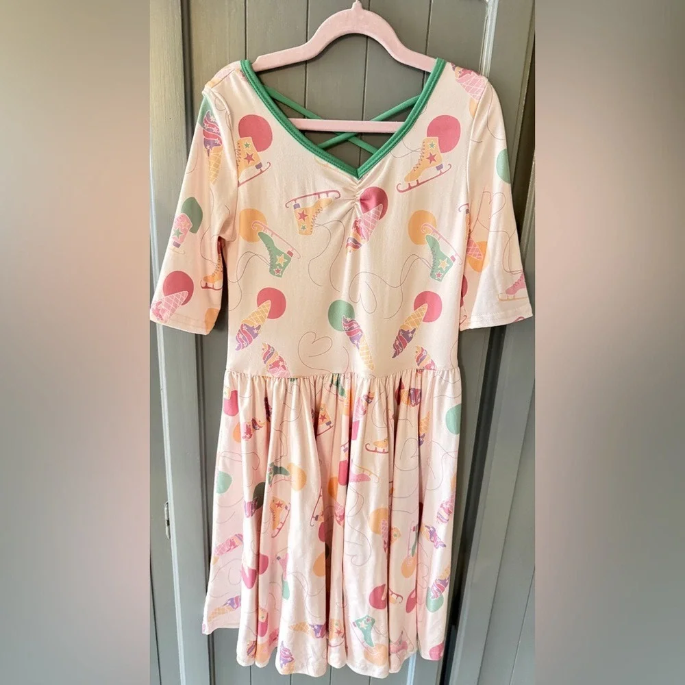 Dot Dot Smile Pink and Green‎ Skates Empire Twirl Ballerina Style Dress Sz 8/10